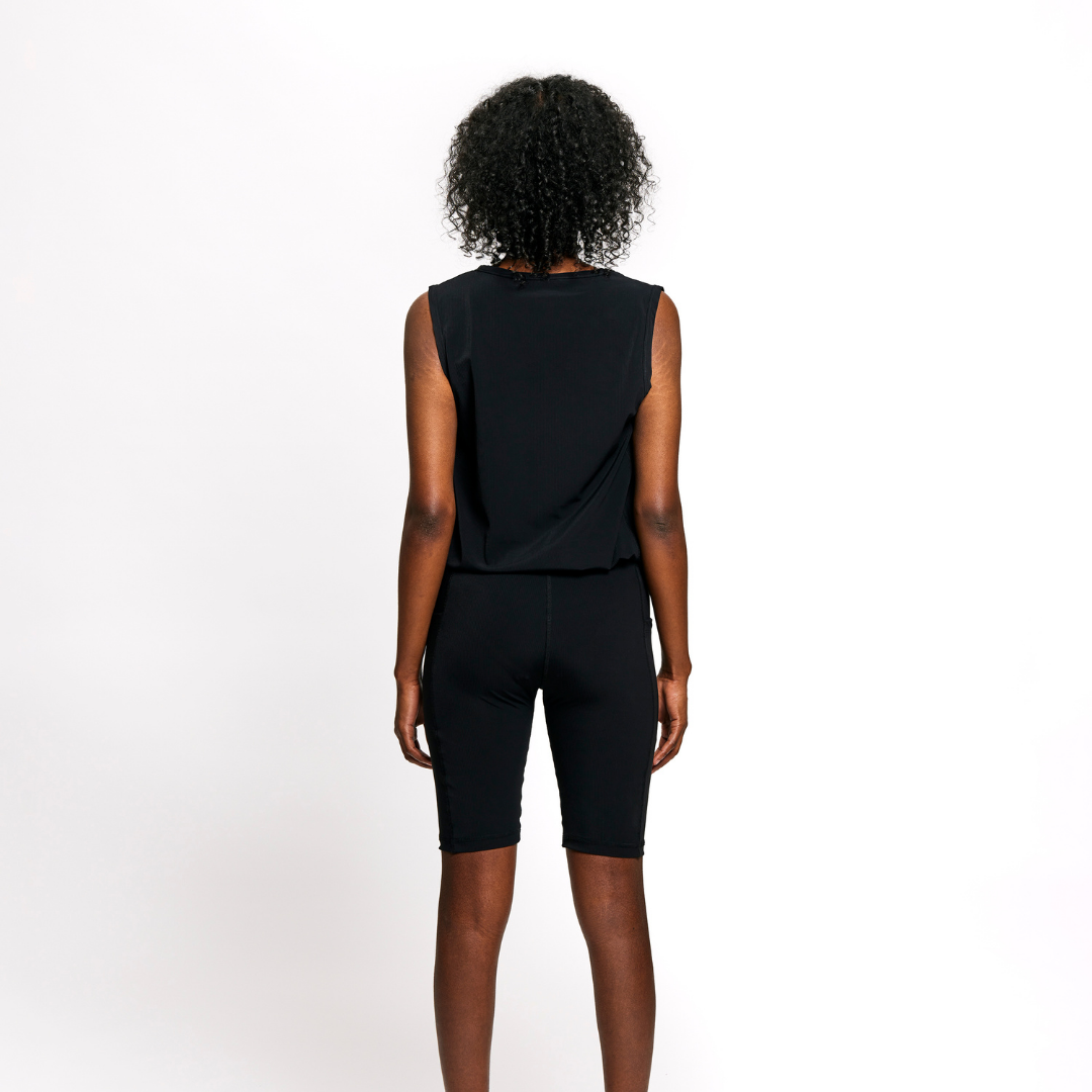 Back loose tank top